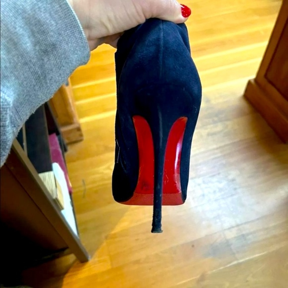 Christian Louboutin Navy Suede Belissima Booties - Picture 12 of 16